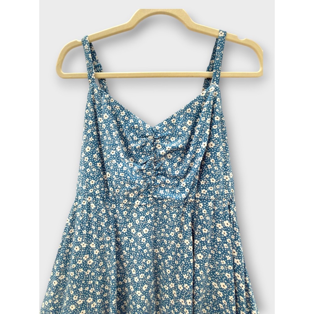 Torrid Skater Dress Size 00  Blue Ditsy Floral Sundress Fit Flare Coquette Flowy - Picture 5 of 13